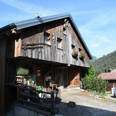 Cianbolpin Guesthouse カナツェーイ エクステリア 写真