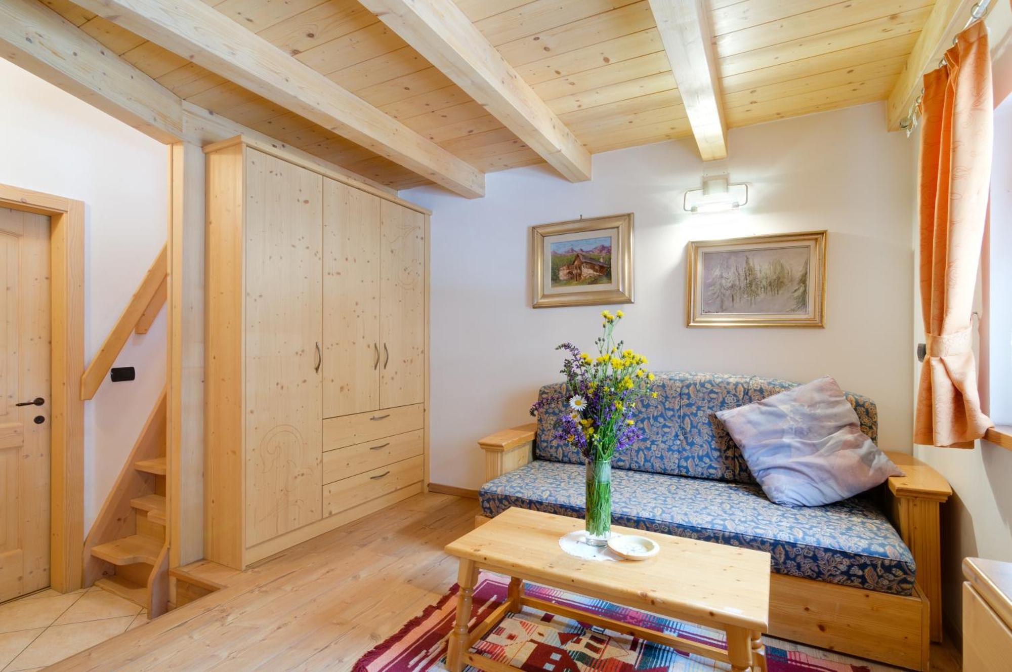 Cianbolpin Guesthouse カナツェーイ エクステリア 写真