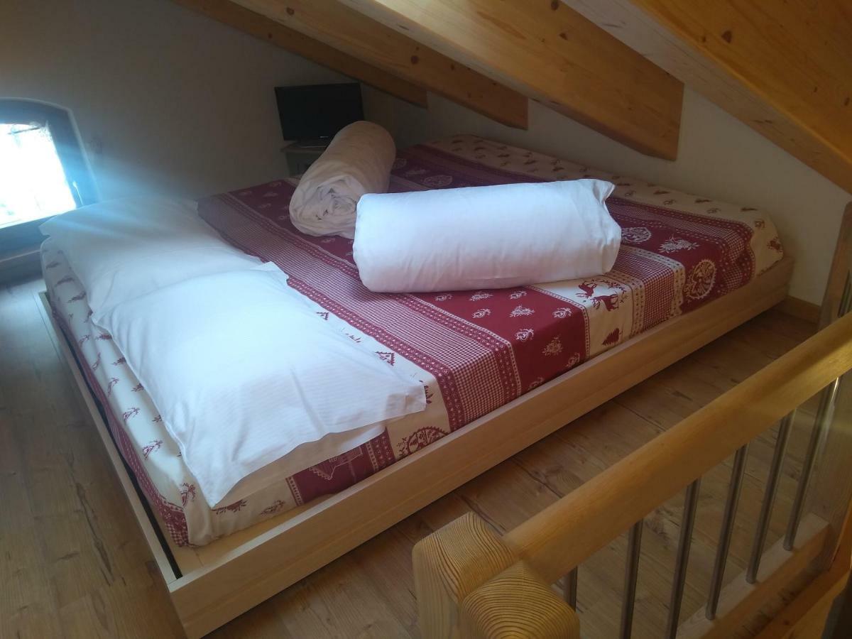 Cianbolpin Guesthouse カナツェーイ エクステリア 写真
