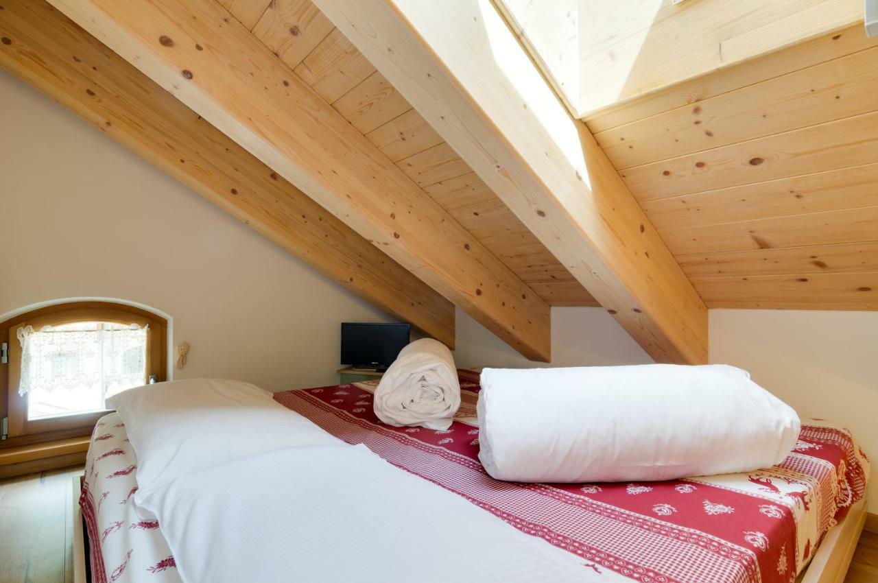 Cianbolpin Guesthouse カナツェーイ エクステリア 写真