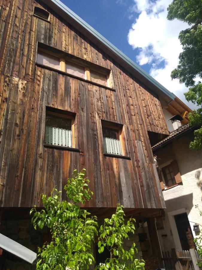 Cianbolpin Guesthouse カナツェーイ エクステリア 写真