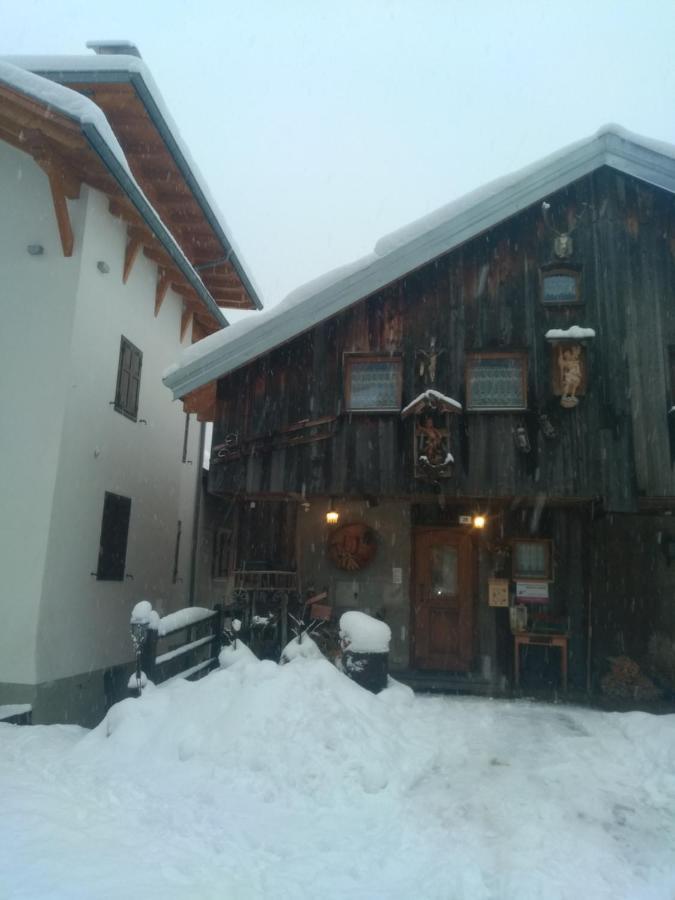 Cianbolpin Guesthouse カナツェーイ エクステリア 写真